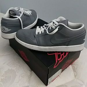 Jordan Flight Lows size 12